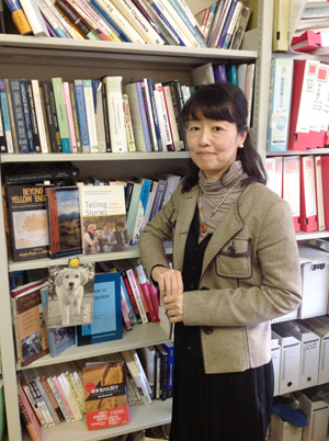 井出里咲子 教授